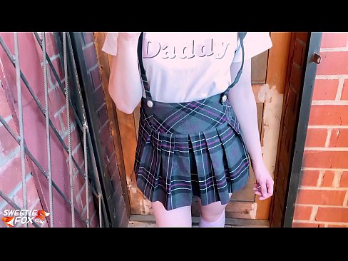 ❤️ Nxënëse thith karin e saj thellë dhe qihet në vend të klasave. Video porno në sq.befuck-net.ru ﹏