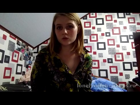 ❤️ Studentja e re bjonde nga Rusia i pëlqen karkat më të mëdha. Video porno në sq.befuck-net.ru ﹏