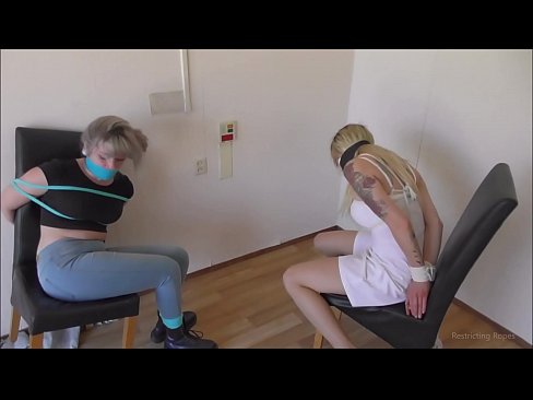 ❤️ E varur / e lidhur dhe e gojës / vajzë në ankth Video porno në sq.befuck-net.ru ﹏