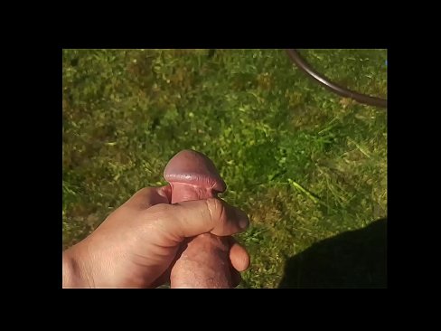 ❤️ Hotfies e ndyhet pidhi i saj rozë dhe përfundon me një shiringë në një kopsht veror Video porno në sq.befuck-net.ru ﹏