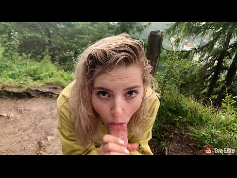 ❤️ Vajza gëlltitet sperma pas një blowjob publike - Eva Elfi Video porno në sq.befuck-net.ru ﹏